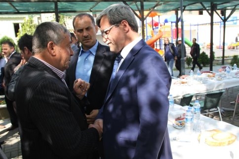Akyazı Belediye Başkanı Hasan Akcan Muhtarlarla Buluştu